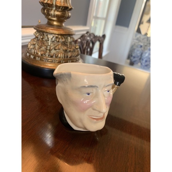 Vintage‎ Toby Mug Thorley Bone China Hand Painted Creamer 3" Tall RARE. - Picture 3 of 5